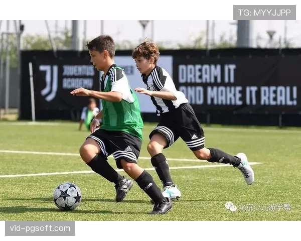 “足球回家”项目启动,意甲俱乐部联合开展社区青训营 “足球回家”项目启动,意甲俱乐部联合开展社区青训营